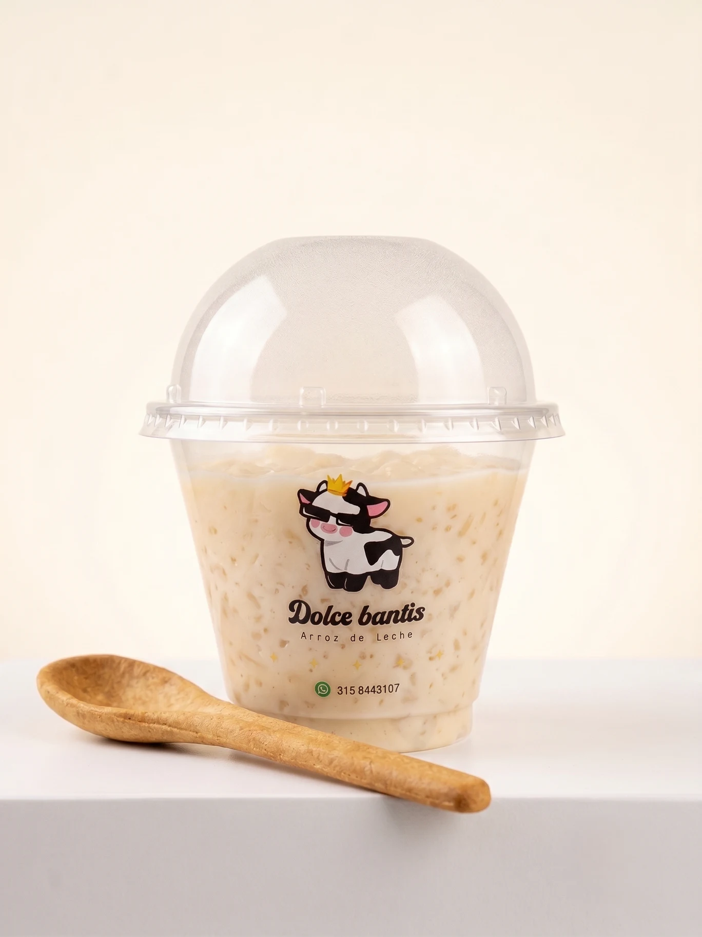 Vaso de arroz con leche Dolce Bantis con cuchara comestible sabor a galleta